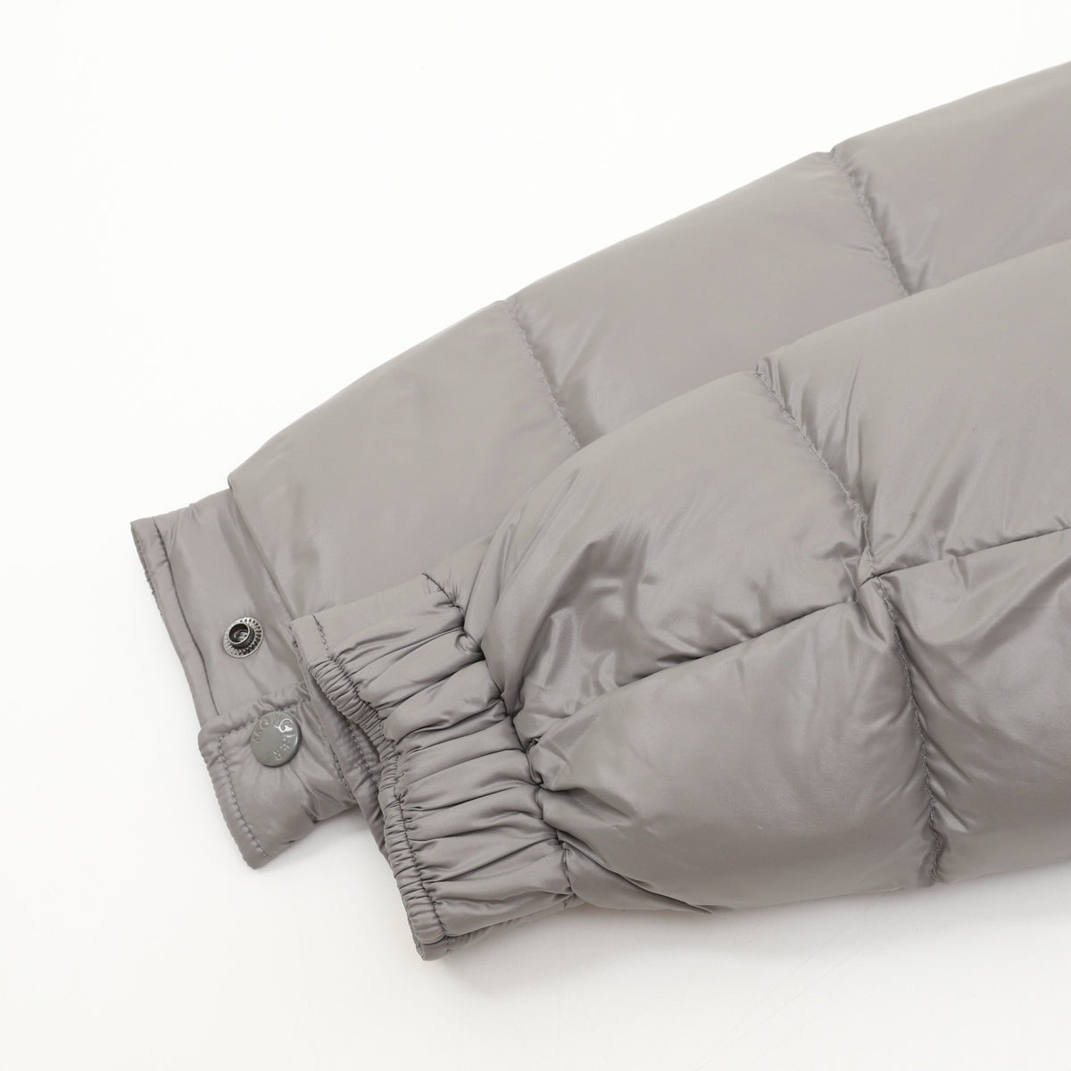 Moncler Maya Hooded Short Down Jacket Luxury Winter Puffer Coat Unisex Light Grey