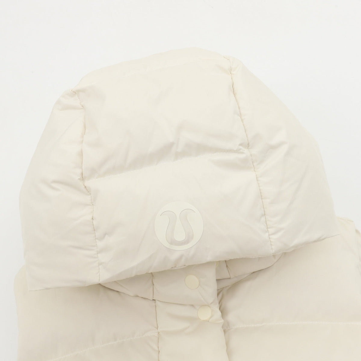 Lululemon Quilted Hood Puffer Vest Snap Button Sleeveless Warm Gilet Unisex White