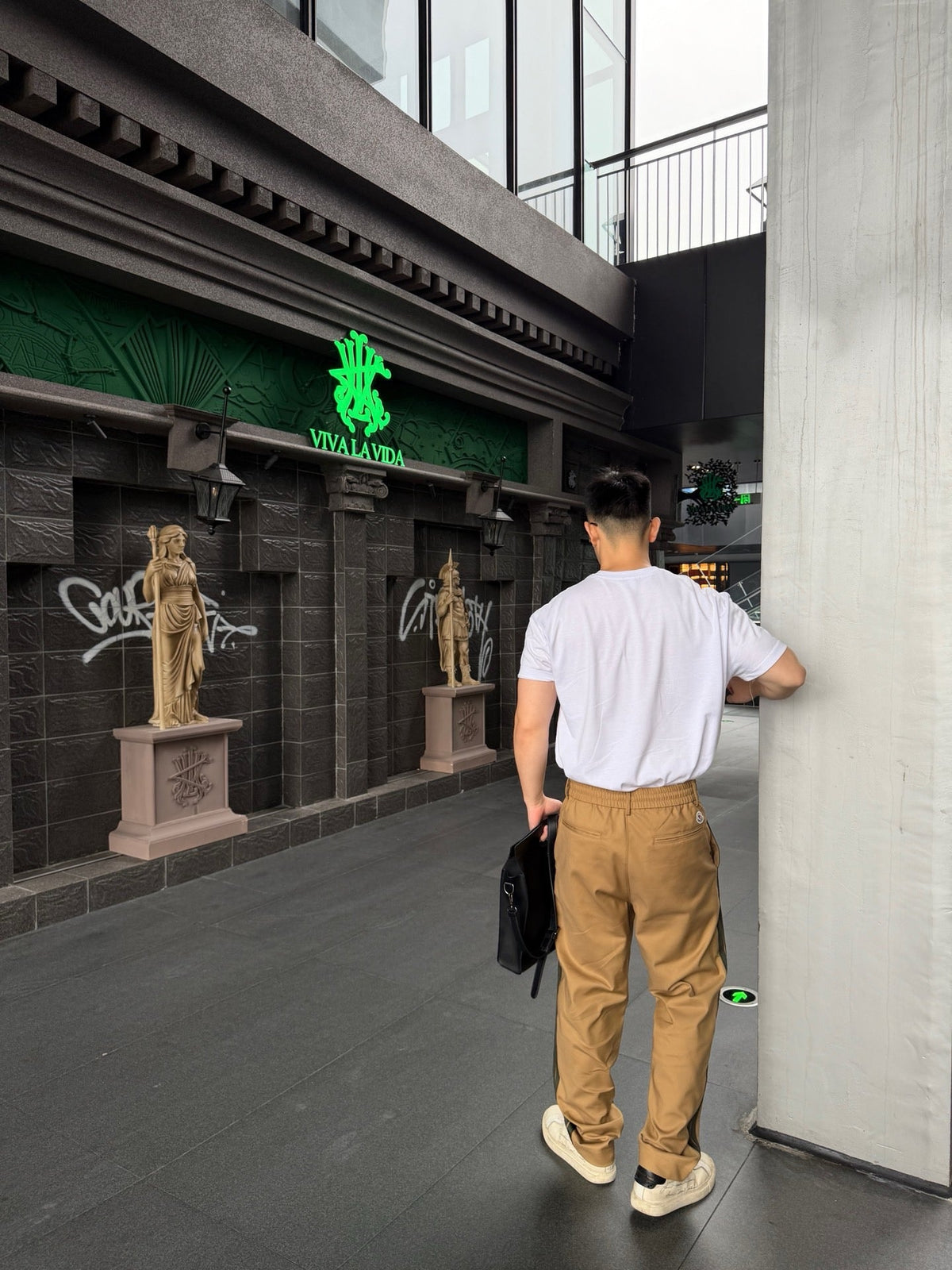 Men Moncler Straight Leg Trousers Two Tone Side Stripe Luxury Daily Pants Khaki with Dark Green Side Stripes