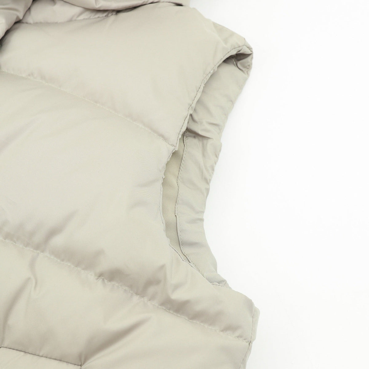 Lululemon Quilted Hood Puffer Vest Snap Button Sleeveless Warm Gilet Unisex Bone