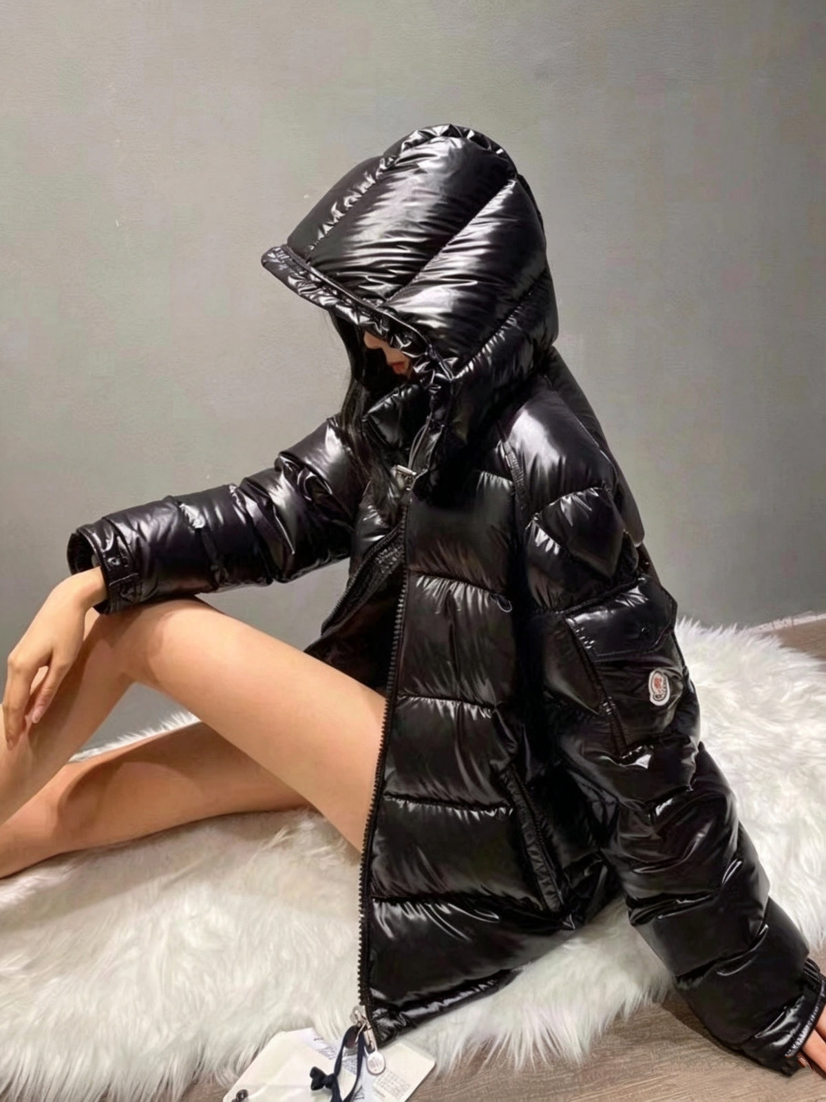 Moncler Maya Hooded Short Down Jacket Luxury Winter Puffer Coat Unisex Black